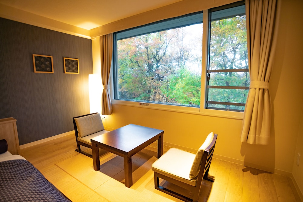 Basic Twin Room, Non Smoking photo 2