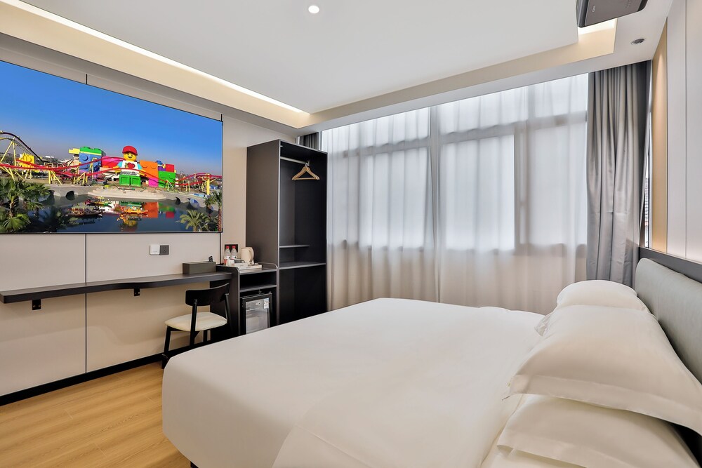 Business Double Room, Garden View