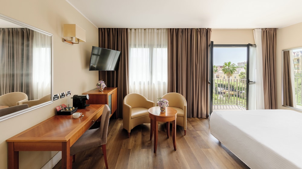 Superior Room - Photo 2
