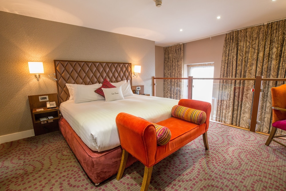 Suite, 1 King Bed (Duplex, Living Room)