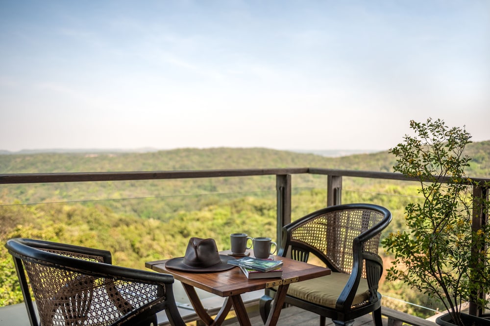 Forest Machan with Private Deck photo 3