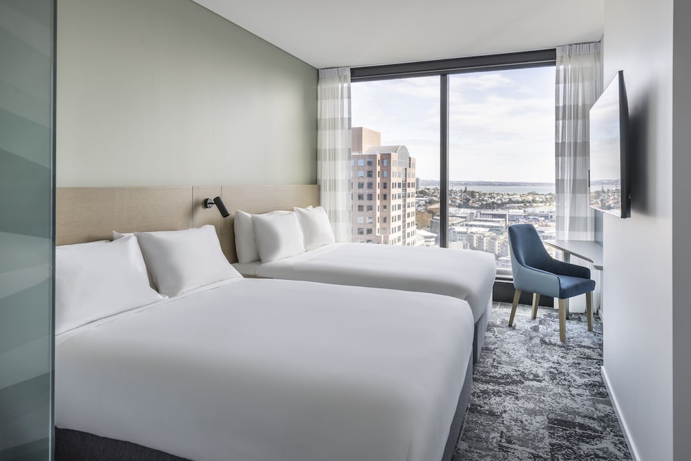 Standard Room, 2 Queen Beds, Harbor View (with Free Breakfast) - Photo 5