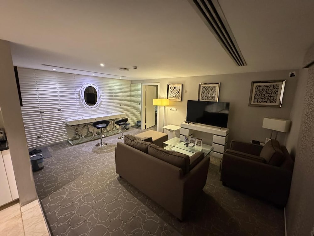 Gallery Suite