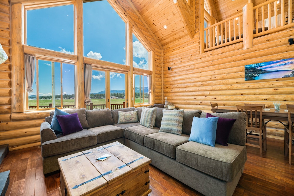 House, Multiple Beds, Patio, Mountain View