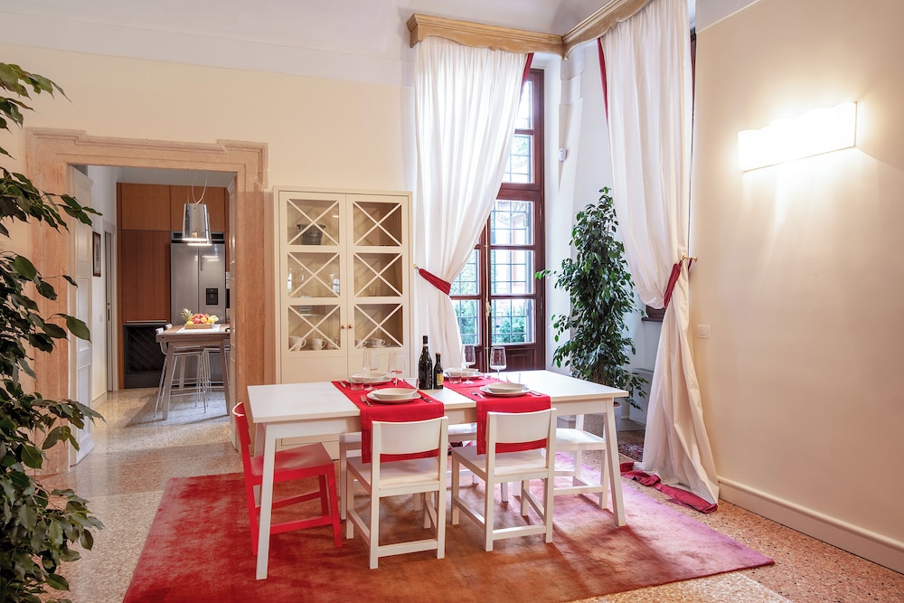 Luxury Apartment