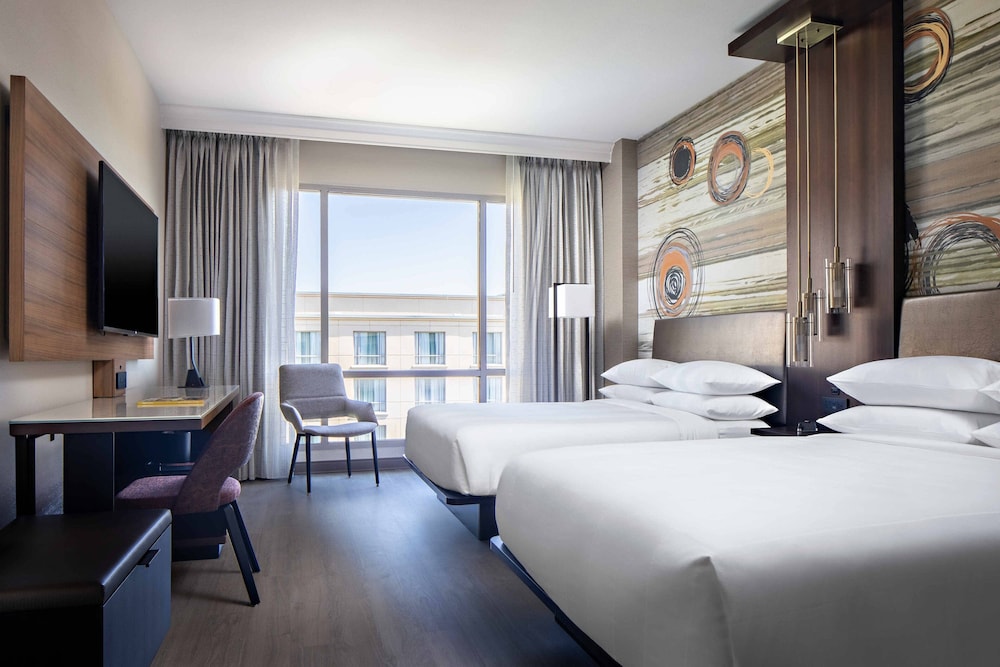 Room, 2 Queen Beds - Photo 1