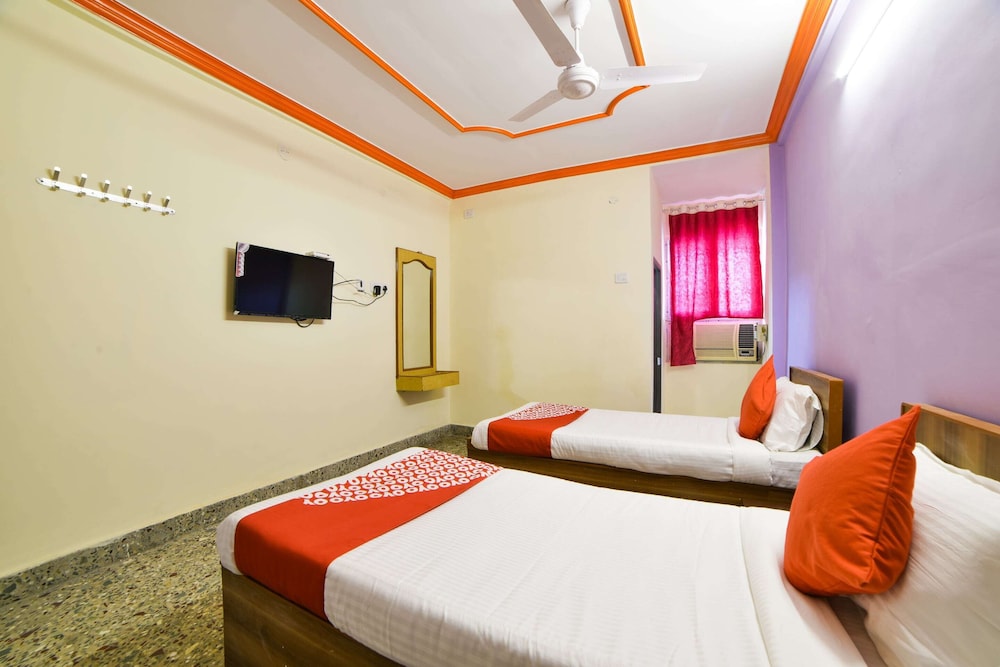 Deluxe Double Or Twin Room, 1 King Bed photo 3