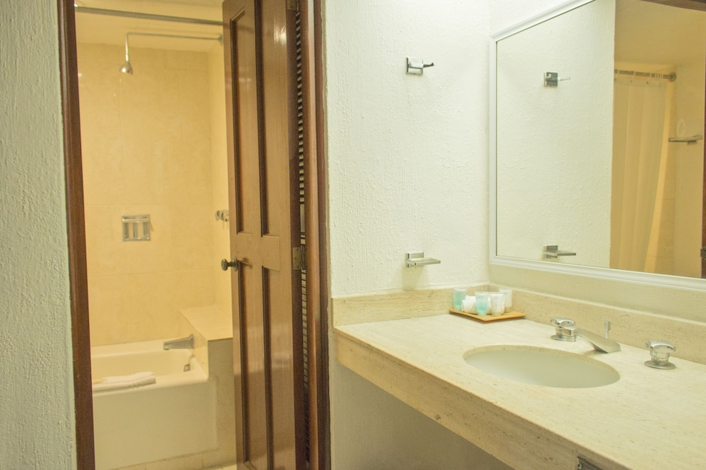 Junior Suite, Sea View - Photo 10