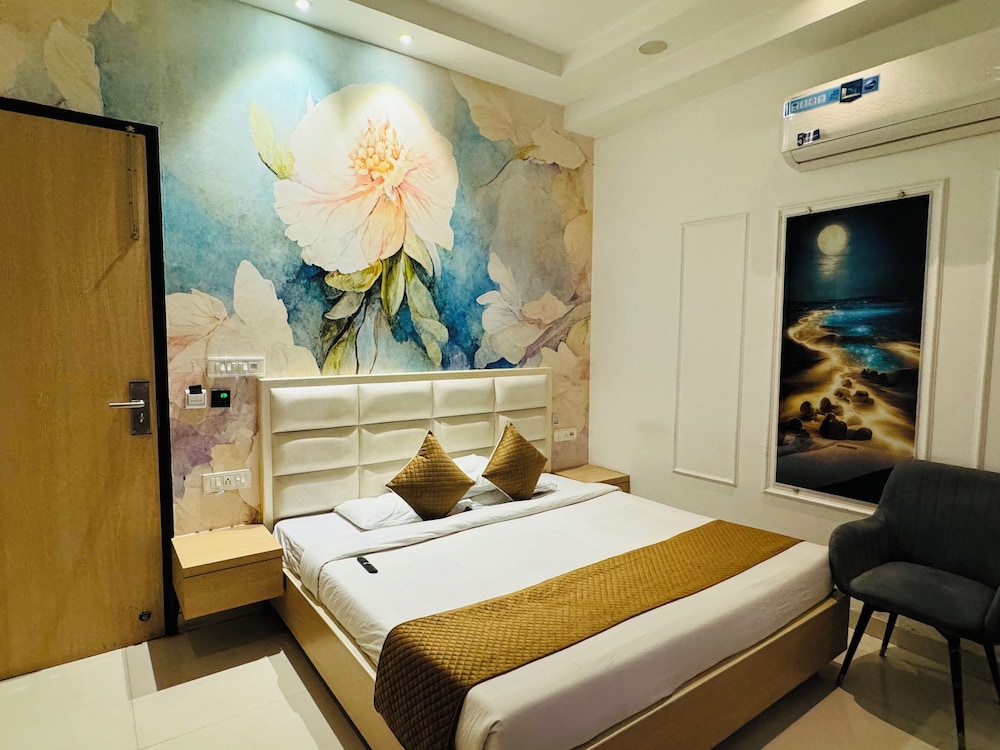 Deluxe Double Room, 1 King Bed