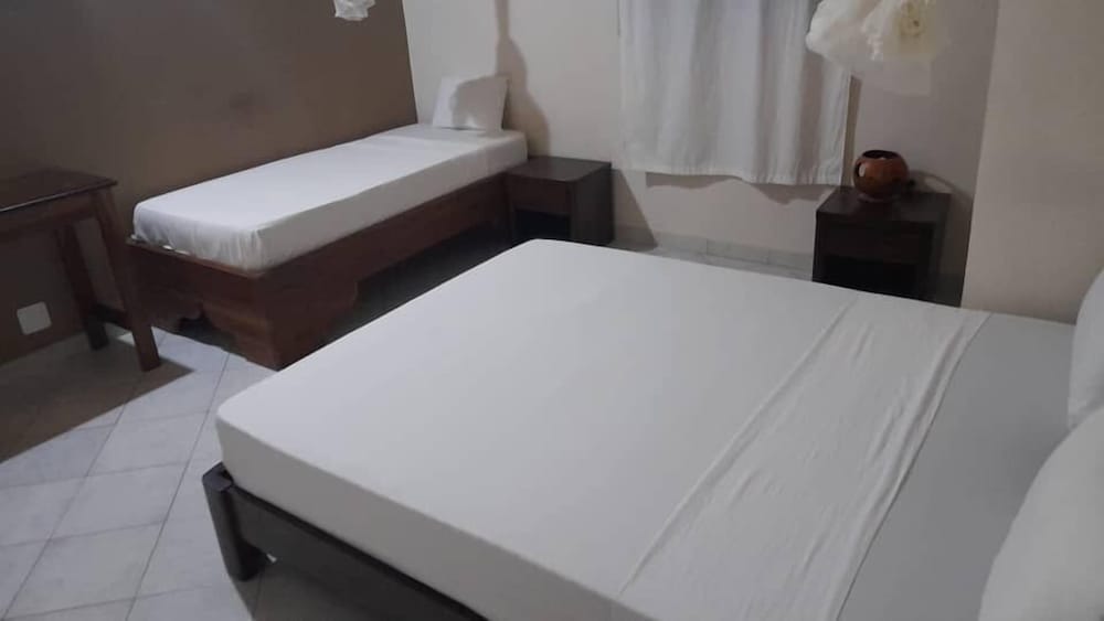 Deluxe Triple Room photo 3
