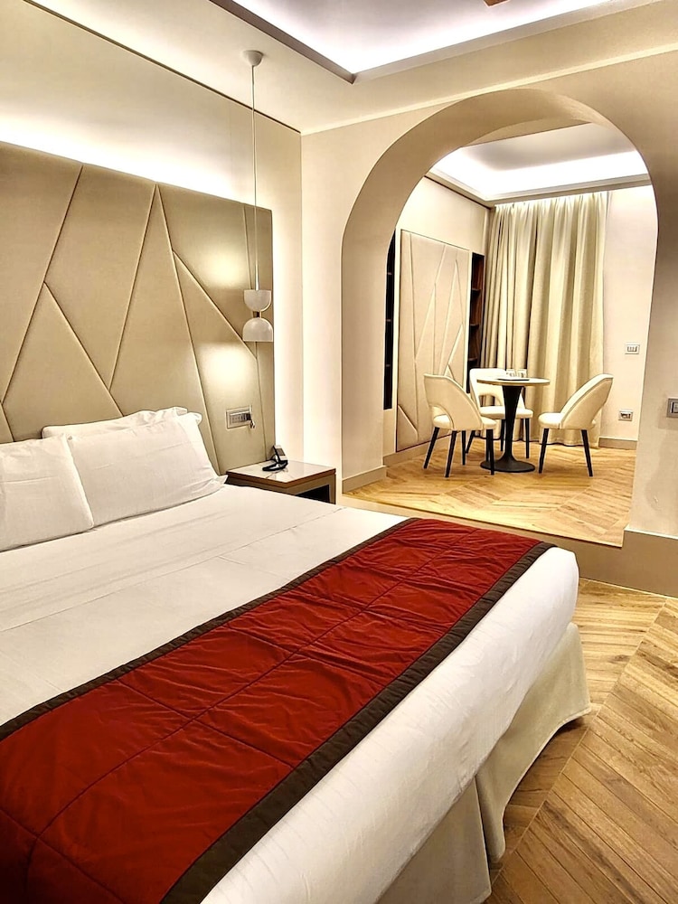 Junior Studio Suite, Separate Building