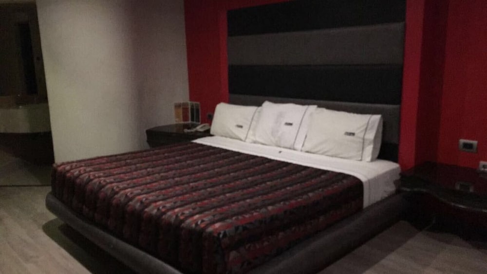Junior Suite, 1 King Bed