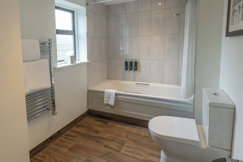 Classic Double Accessible room - Photo 4