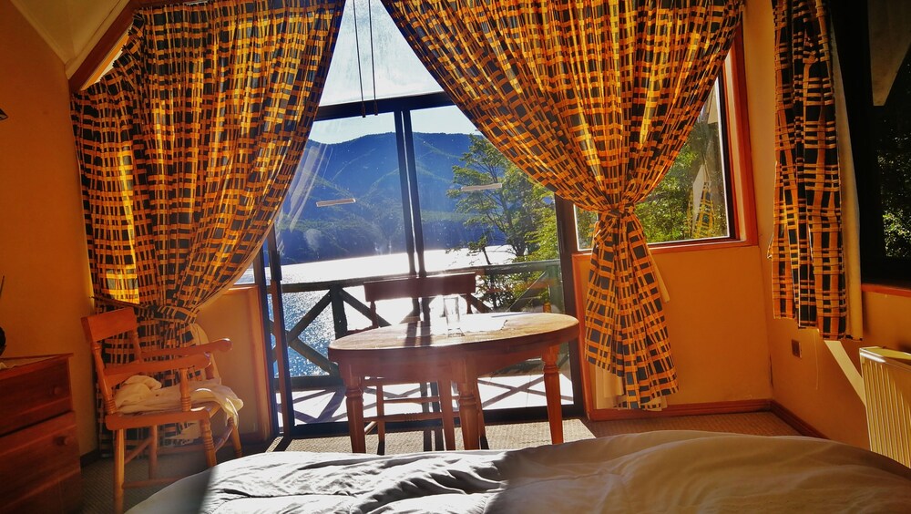 Double Room, Balcony, Lake View photo 3