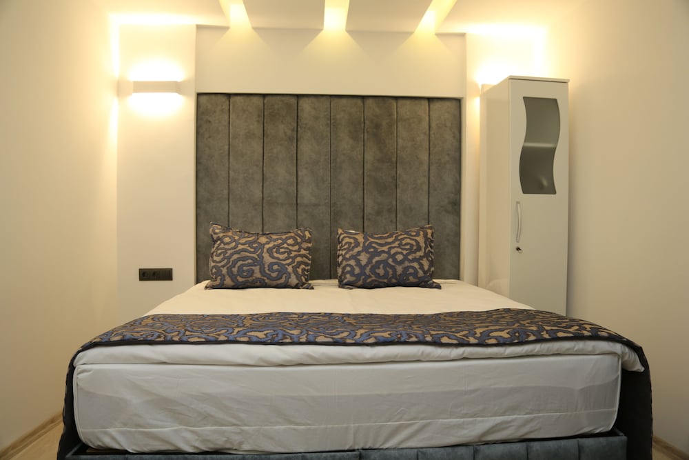 Standard Double Bed and Single Bed Room photo 3