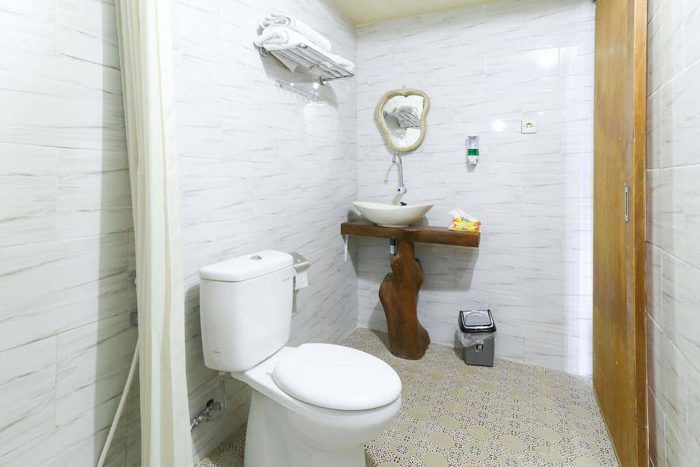 Standard Double Room - Photo 3