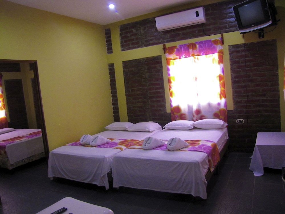 Family Suite photo 2