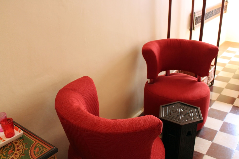 Traditional Triple Room, Terrace photo 3