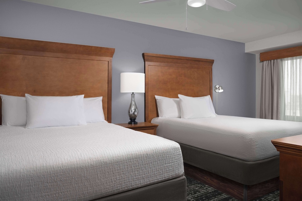 Suite, 2 Queen Beds, Accessible, Non Smoking (Mobility & Hearing, Roll-in Shower) - Photo 6
