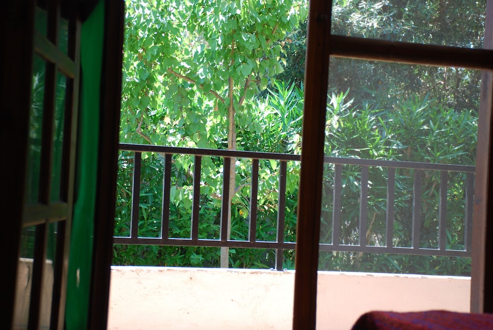 Apartment, Courtyard View