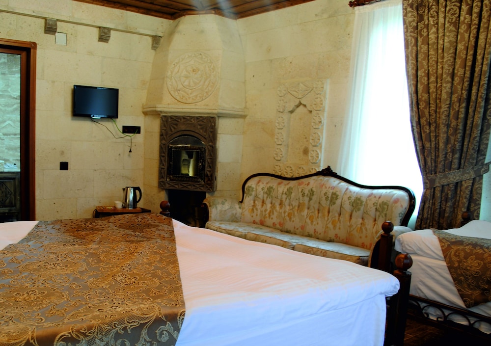Studio Suite, Jetted Tub photo 1