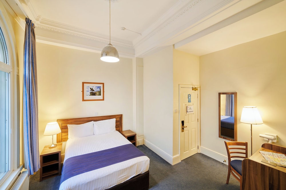 Standard Double Room - Photo 6