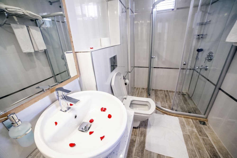 Double or Twin Room, Sea View photo 3