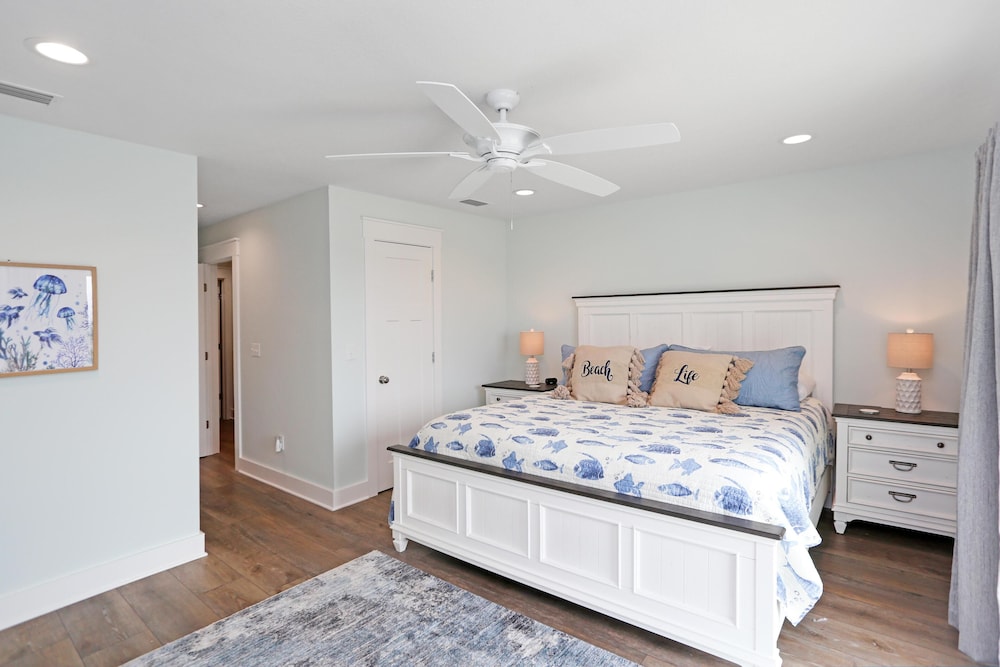 House, Multiple Beds (Mimis Place)