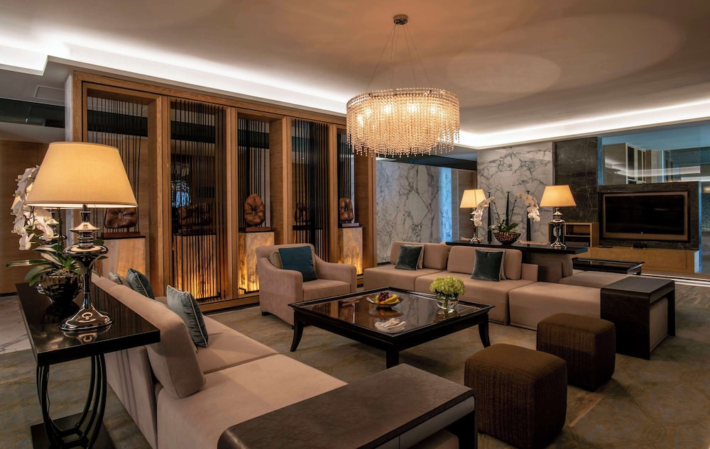 Presidential Suite (Plunge Pool) photo 3