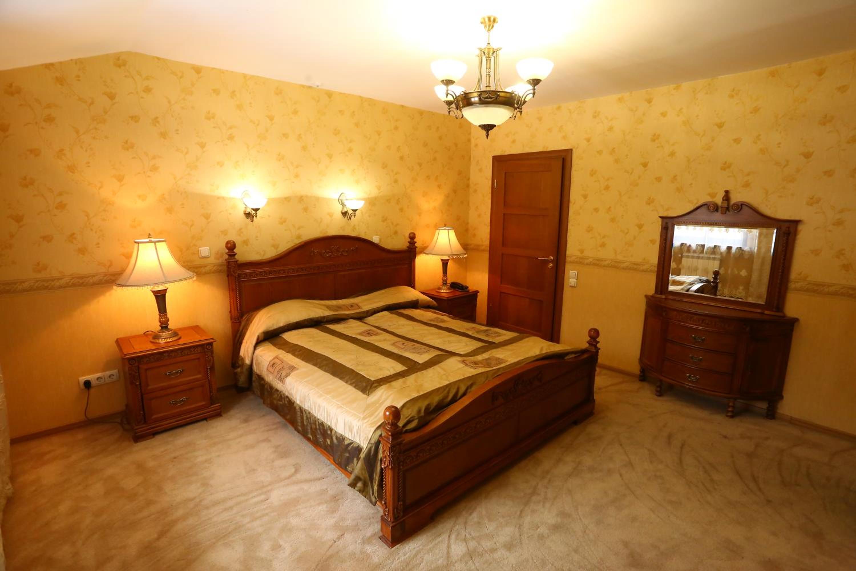 King Suite with Balcony