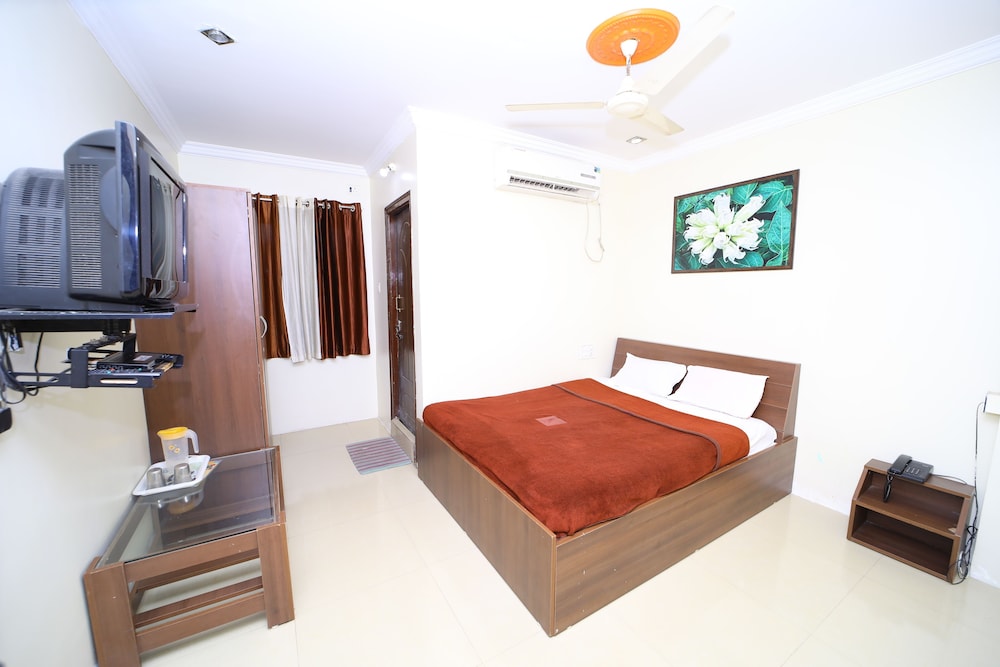Executive Quad Ac Room