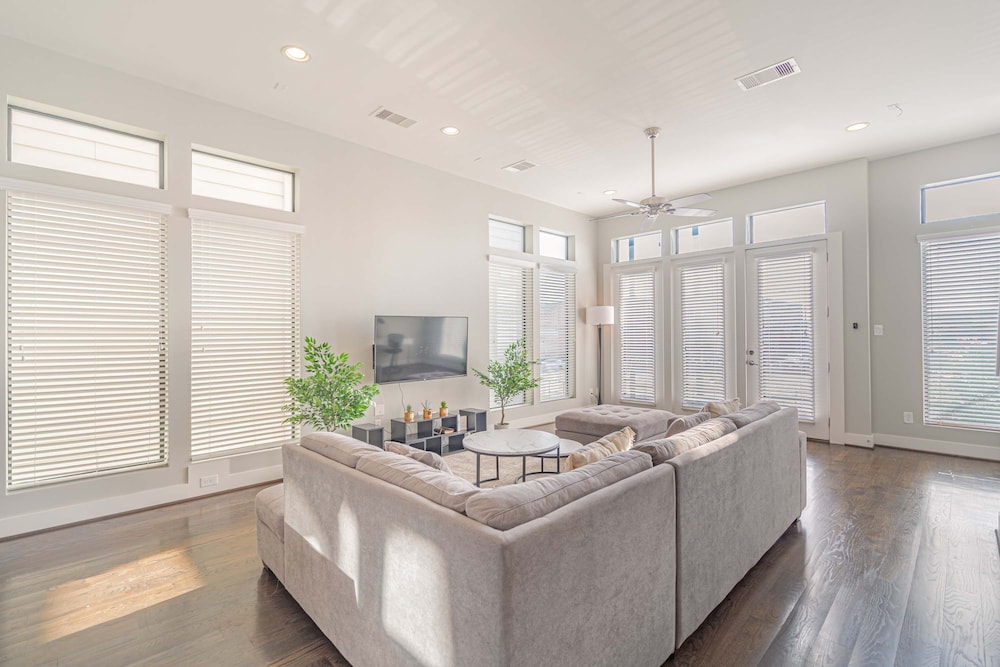 3BD HTX Luxe Home Fast Wi-fi Garage Location, Billede 32