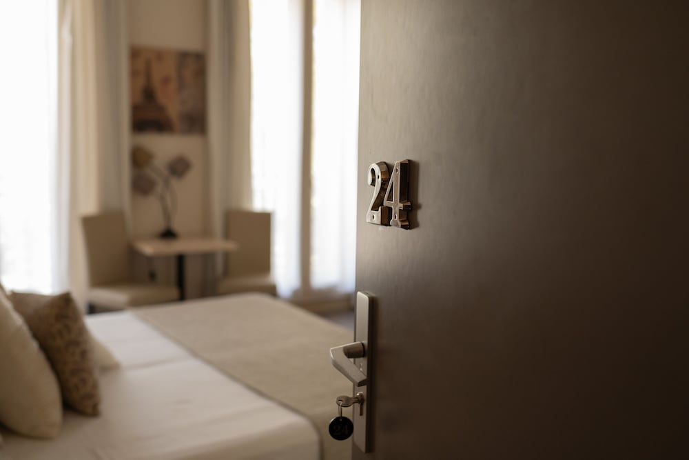 Superior Double Or Twin Room, 1 Queen Bed (Douche) photo 3