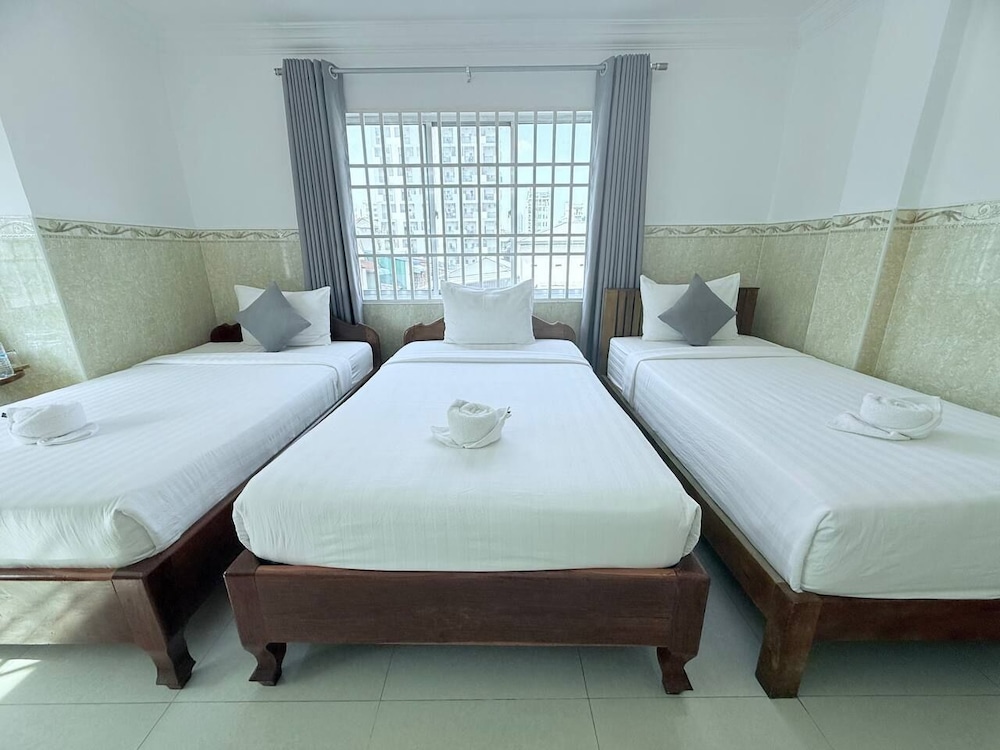 Standard Triple Room photo 2