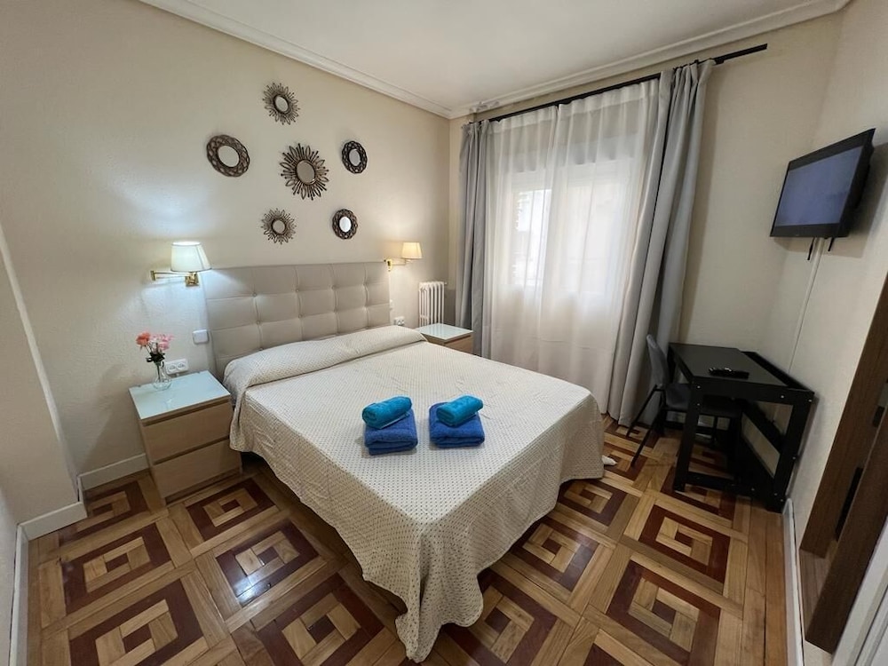 Double Room, Shared Bathroom