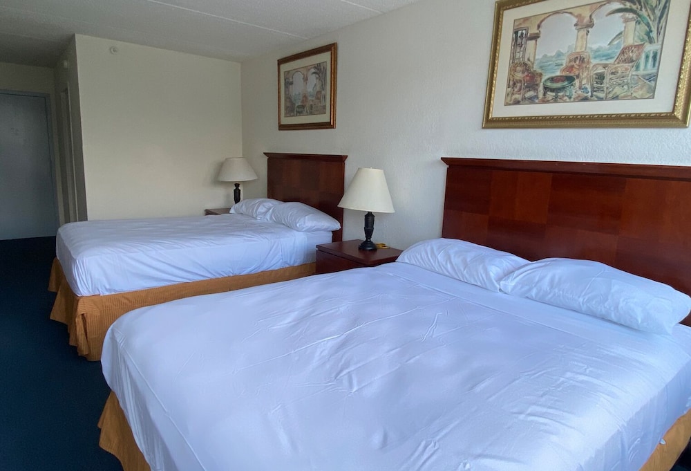 Deluxe Room, 2 Double Beds photo 2