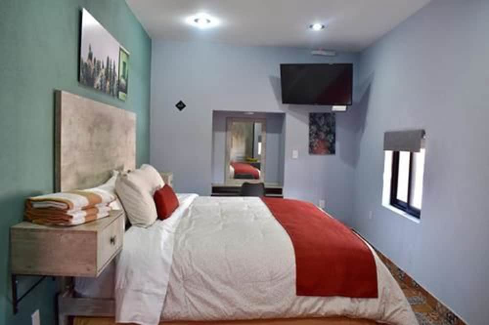 Premier Room, 1 Bedroom (Plus) photo 3