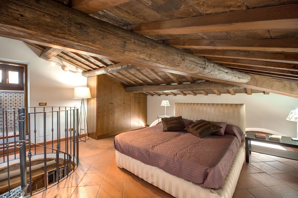 Loft, 1 Bedroom, Tower (Vicolo Savelli 2)