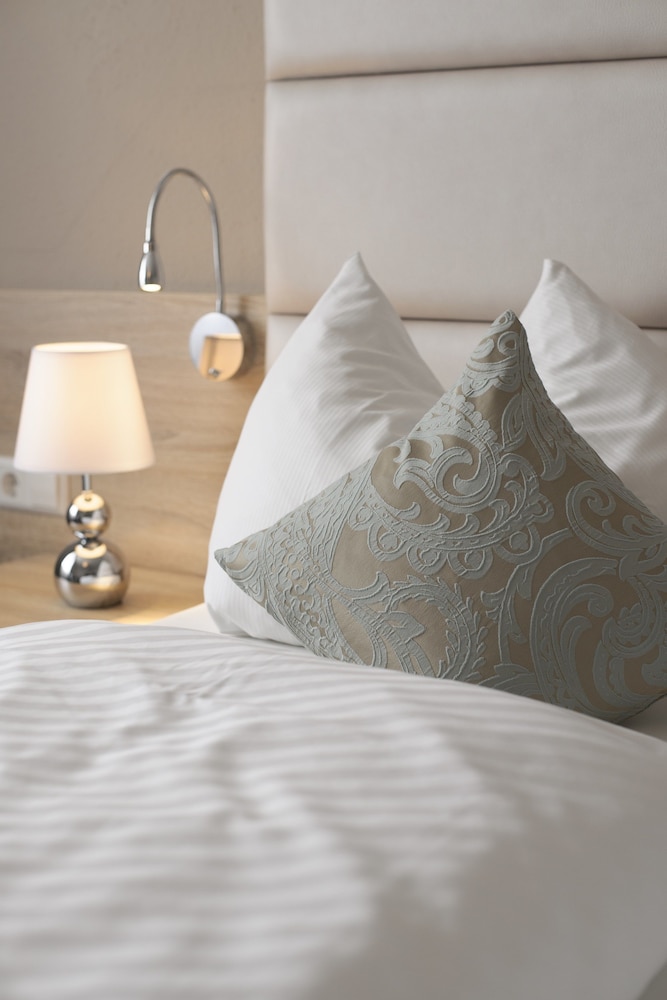 Premium Suite, 1 Double Bed (Cozy Sitting Corner) photo 2