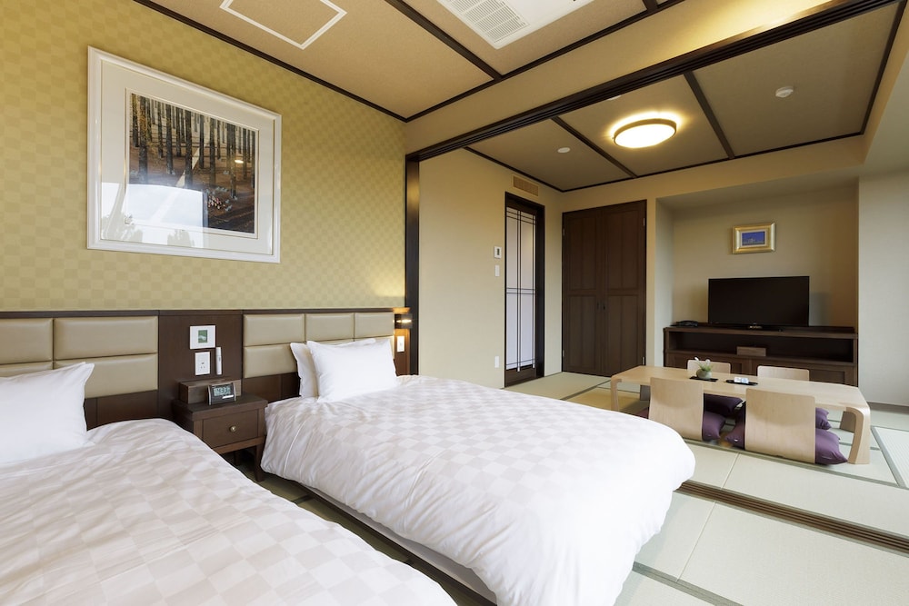 Superior Japanese Style Room, B