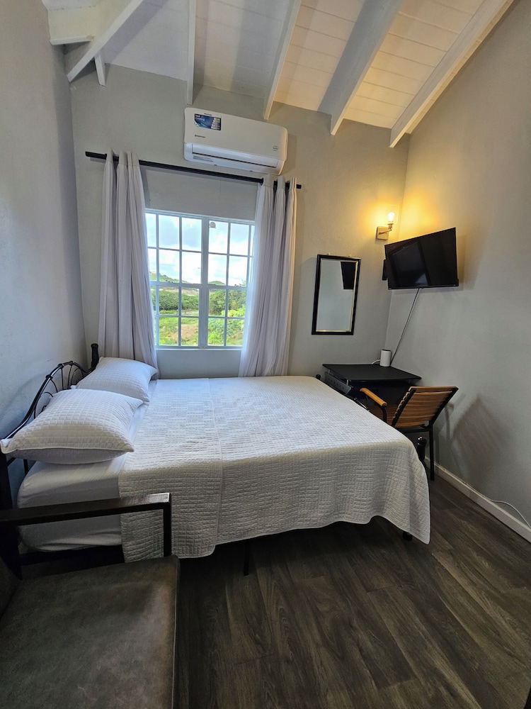 Comfort Double Room, Kitchen, Garden View photo 3