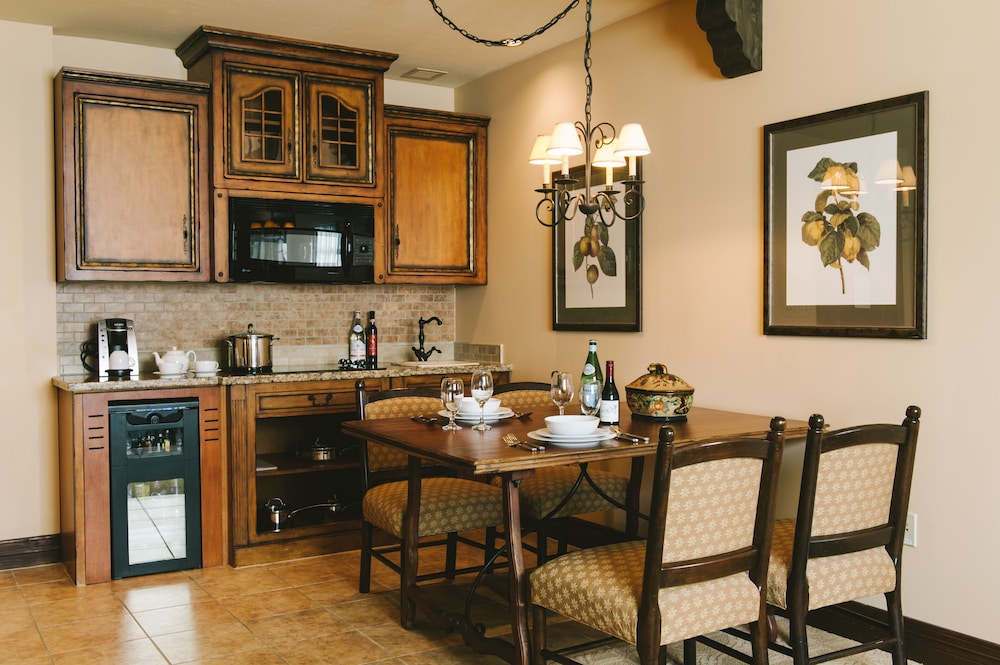 Premier Suite (Junior) - Photo 14
