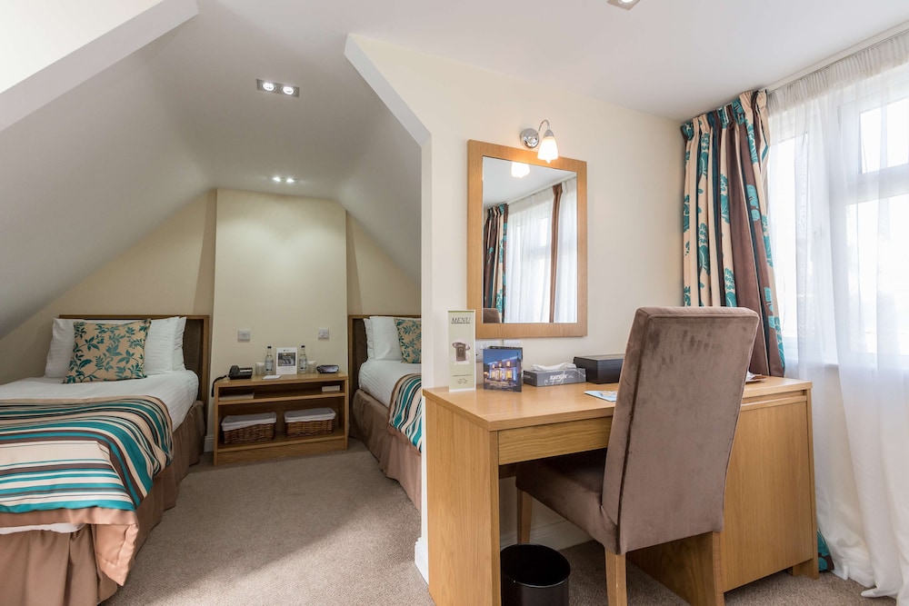 Comfort Room, 2 Twin Beds, Non Smoking photo 3