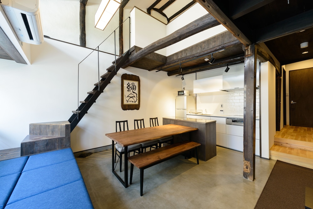 Shiki Homes | TSURU KAME 鶴亀