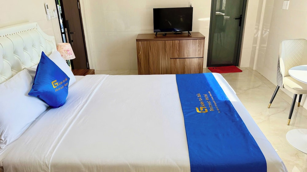 Deluxe Double Room, Pool View photo 2