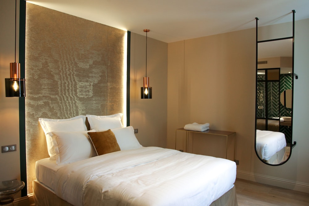 Superior Double Room - Photo 2