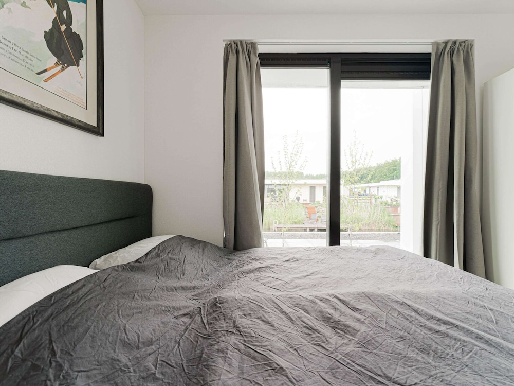 Villa photo 2