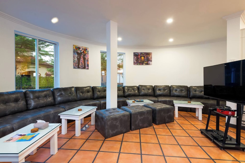 Villa, 4 Bedrooms, Private Pool, Garden View