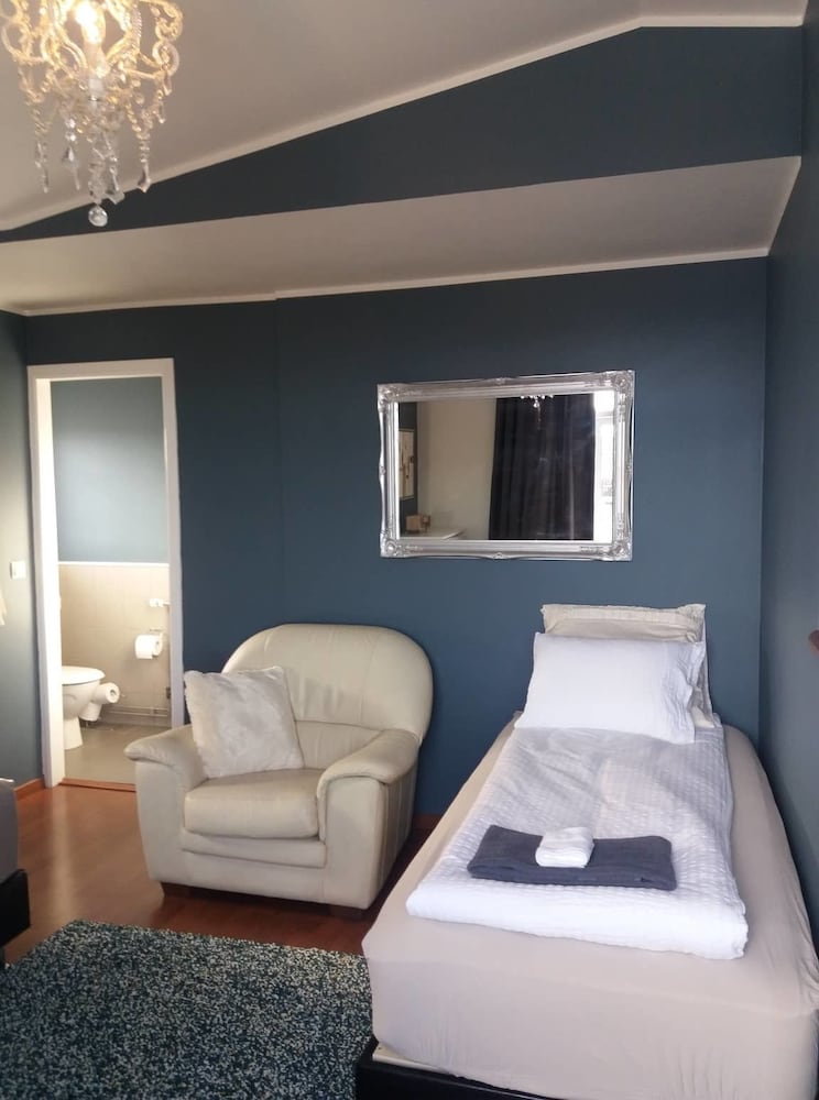 Family Triple Room, 1 Bedroom, Kitchen photo 3