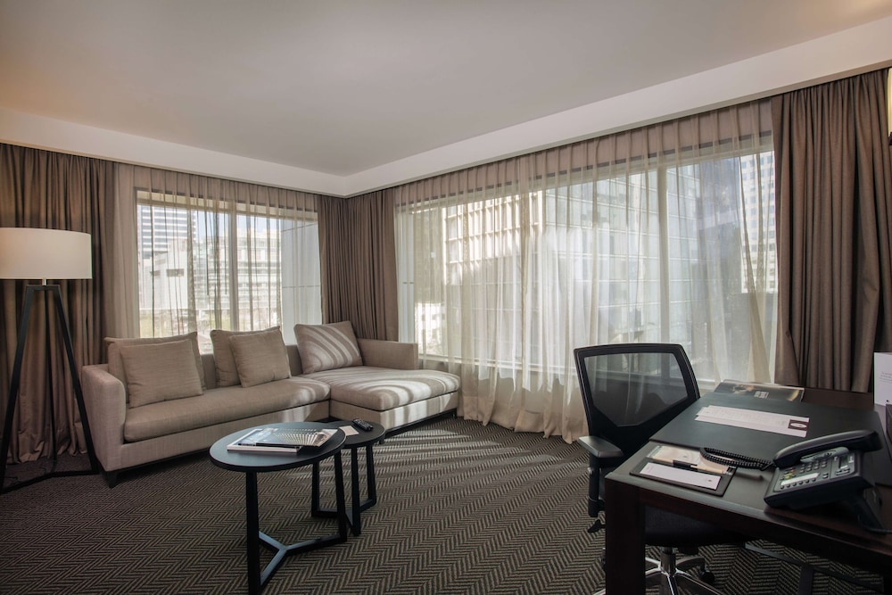 Suite, 1 King Bed photo 1